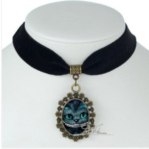 White Rabbit The Hatter Vintage Statement Necklaces - Alice in wonderland Cheshire Cat Movie jewelry Black Velvet Choker Necklace